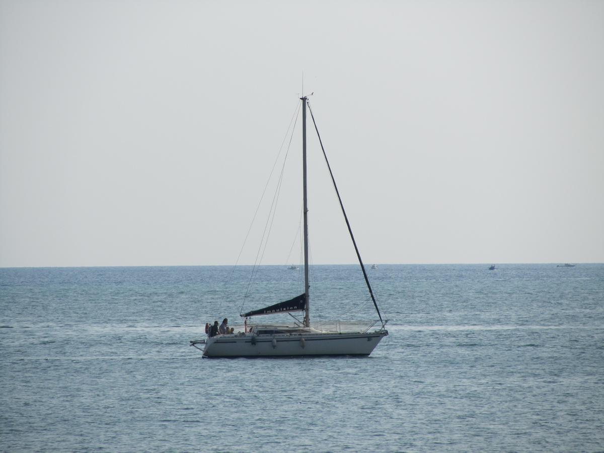 B&B Aan De Limes In Maurik מראה חיצוני תמונה
